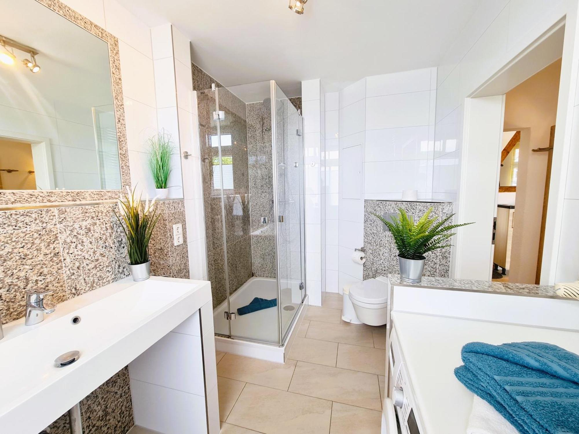 Apartment Artmare